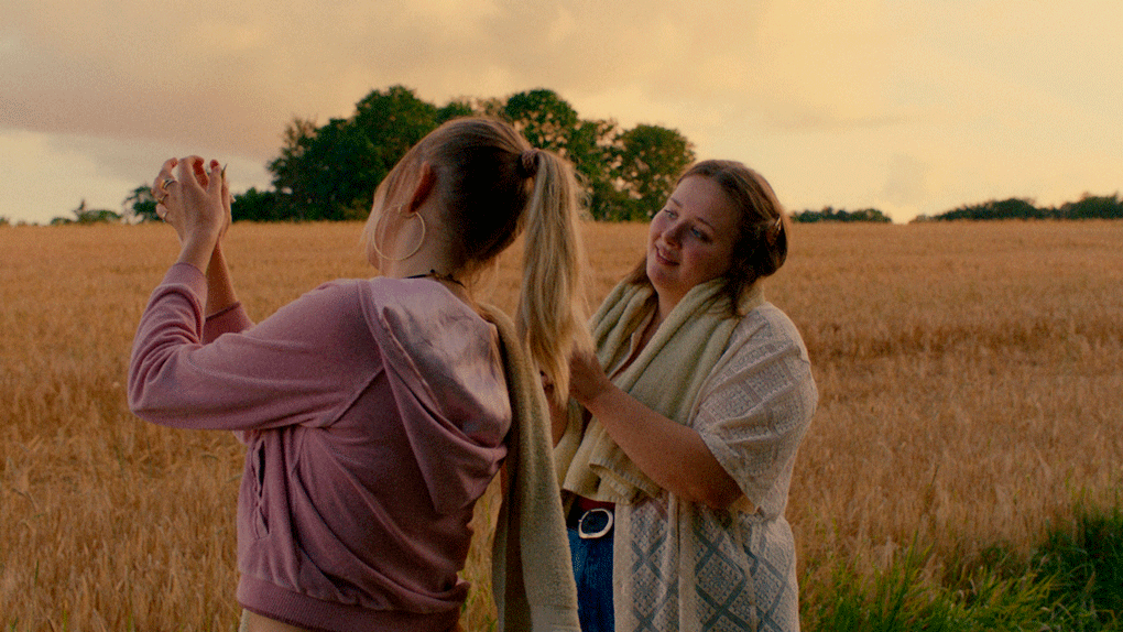 Still fra 'Vægtløs'